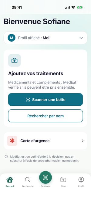 Premier lancement : « Ajoutez vos traitements », scanner une boîte ou rechercher par nom